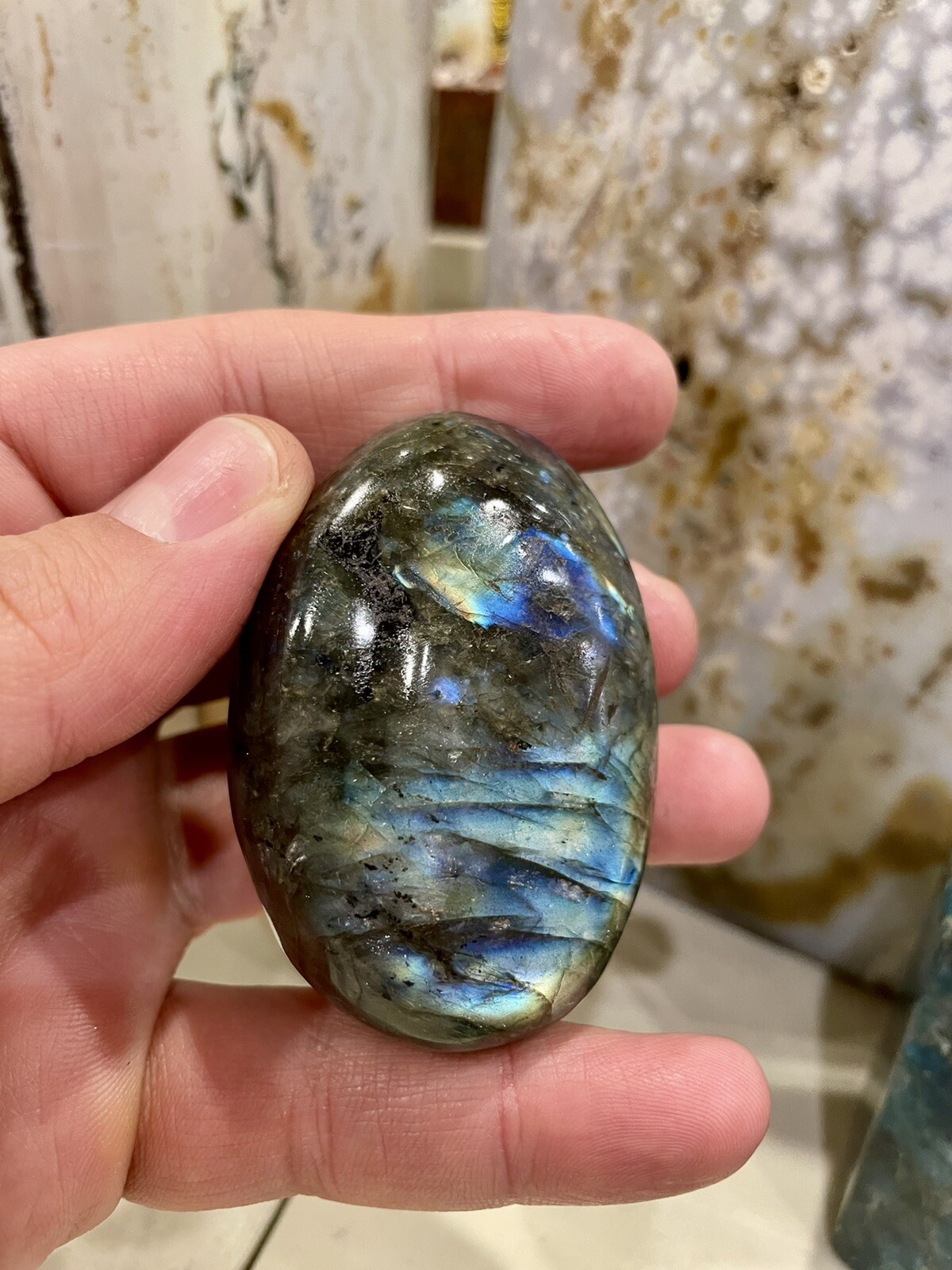 Labradorite Palm Stone Rock Healing Crystals Reiki Yoga 3″ ZENDA