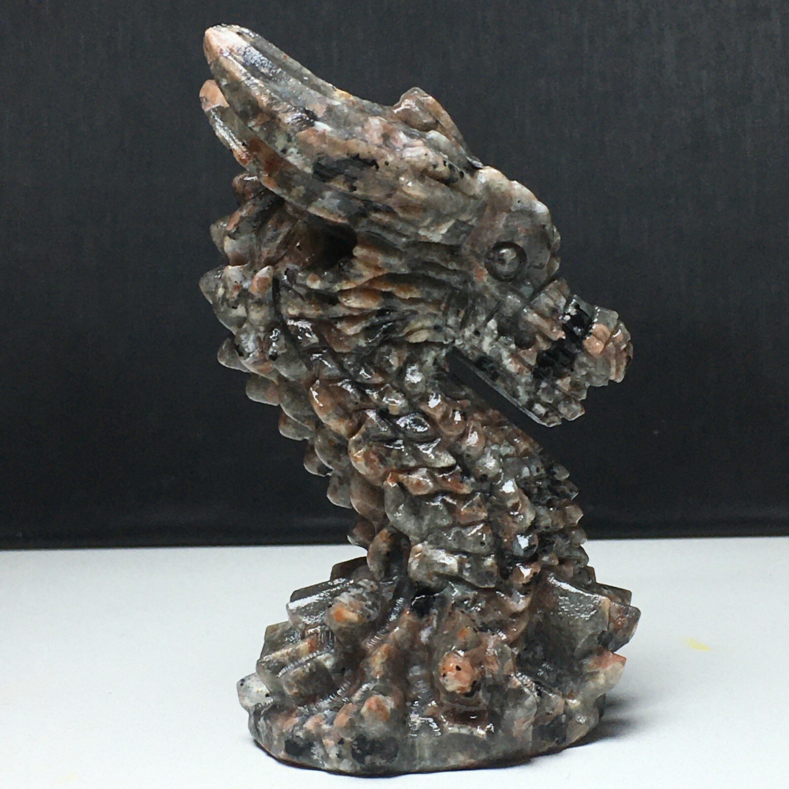 1PC Natural Crystal Specimen. Flame’s Stone. Hand-carved. Exquisite Dragon Head