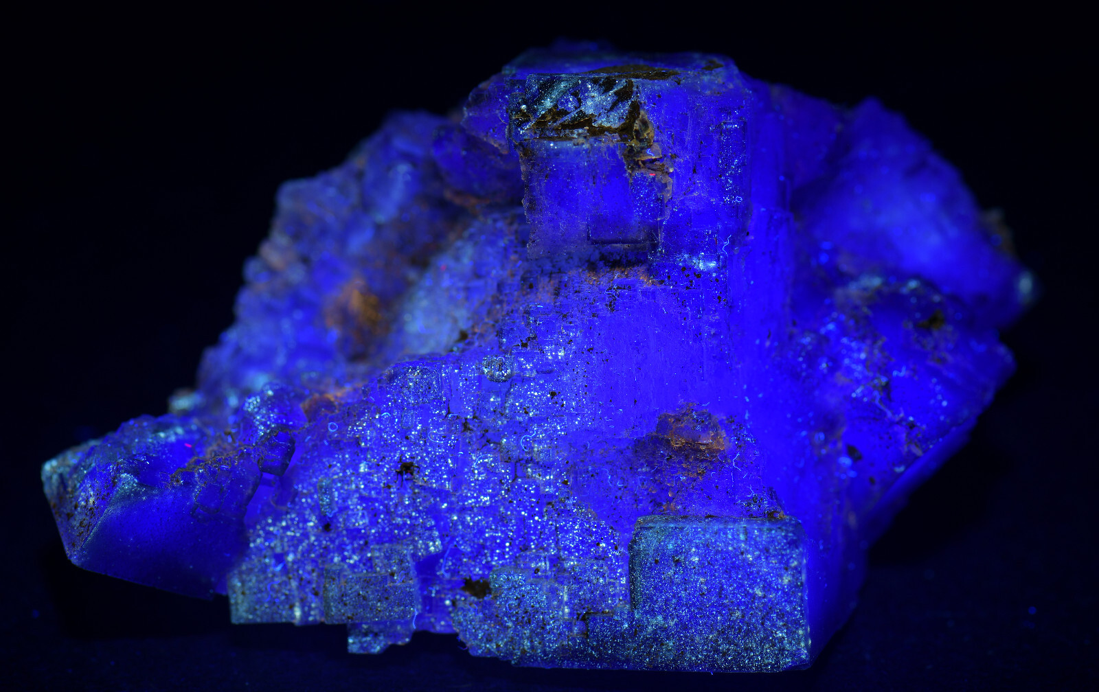 Fluorite crystals with Bitumen. Cave-in-Rock, Illinois. 98 grams.