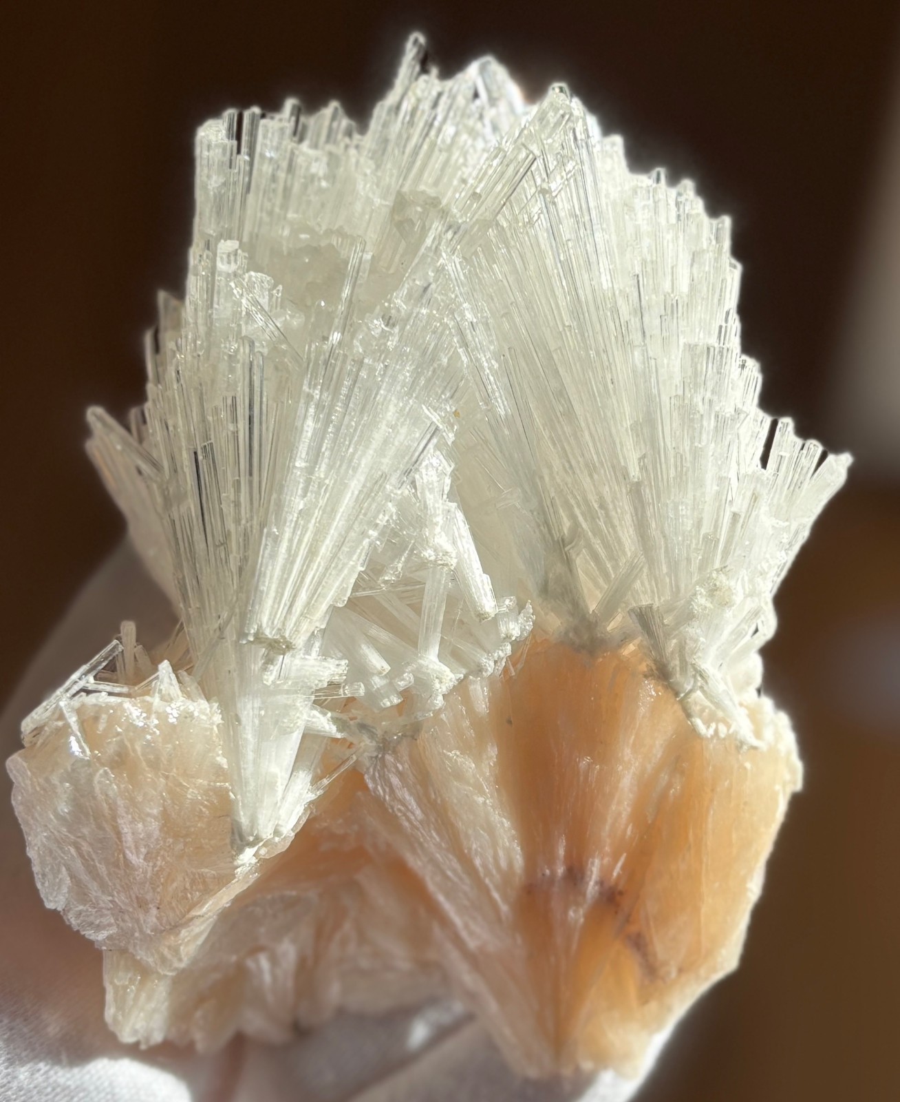 USA SALE 262g 4.3″ x 3.3″ LARGE SCOLECITE STILBITE SPECIMEN Fan/Blades/Spray