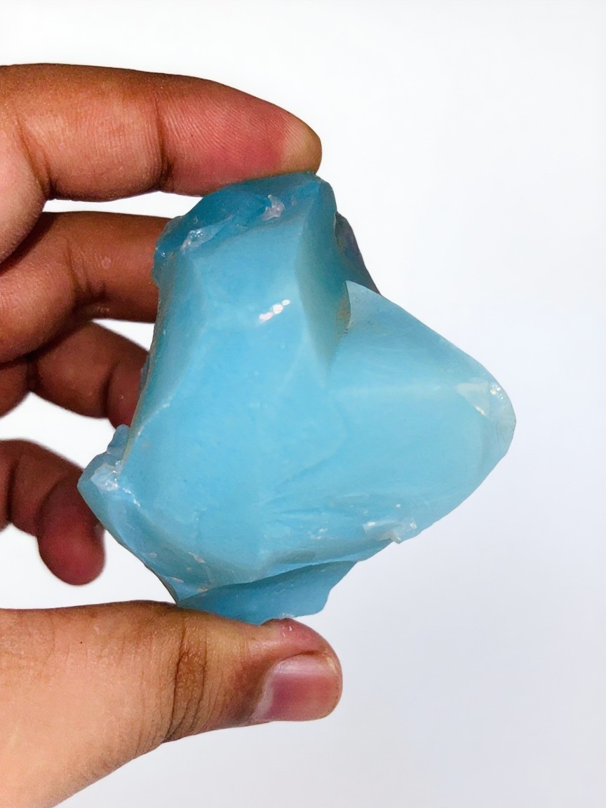 Natural Raw Blue Opal 800-900CT-Rough Gemstone for Lapidary Artists & Collectors
