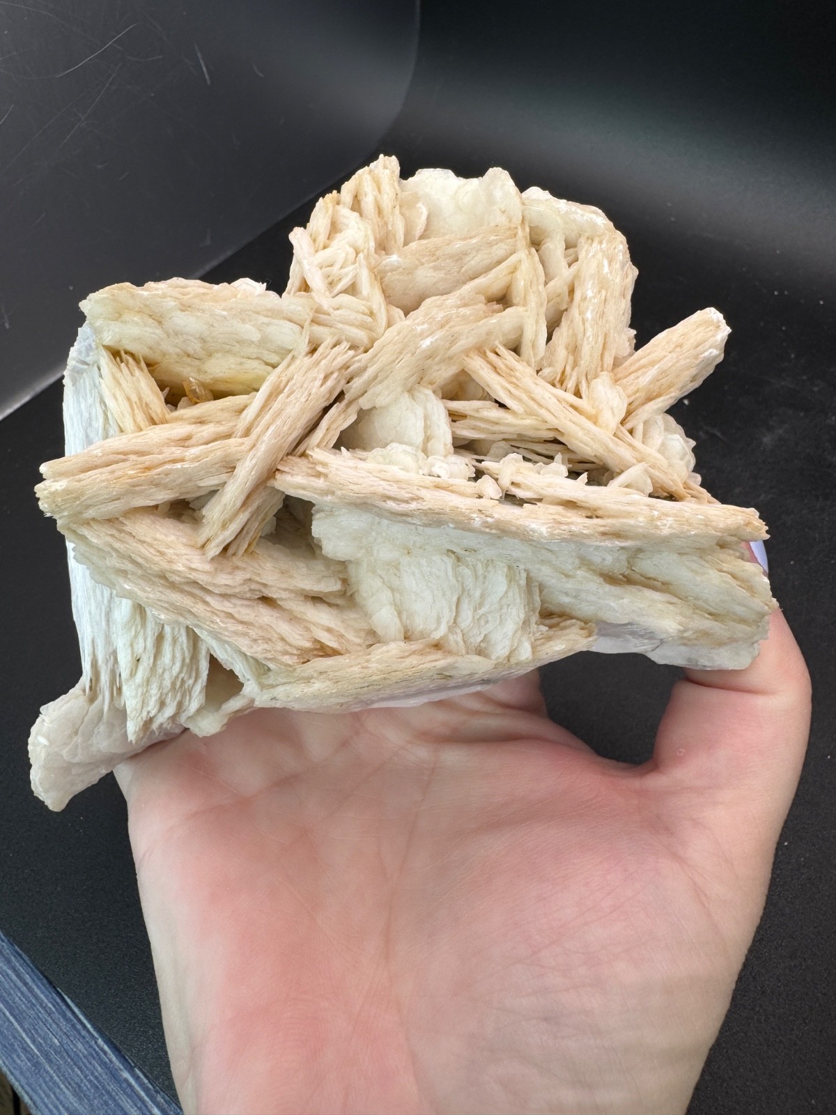 6672 Lovely White Petal Calcite with Pink UV Hu Bei 654g