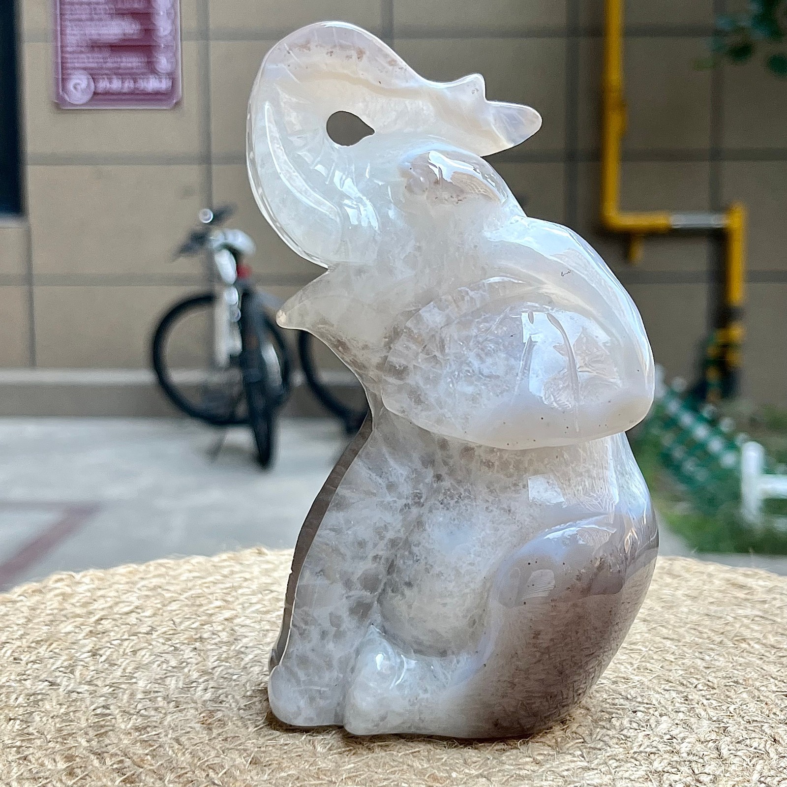 754 g Crystal Agate Elephant Carving Birthday Gift Animal Sculpture Decor