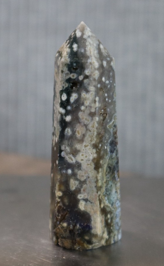 BUBBLE OCEAN JASPER POINT 2.84 INCHES TALL/51.9 GRAMS