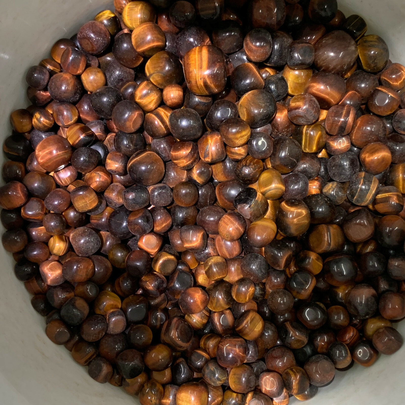 100g NICE!! NATURAL Red Tiger’s Eye rough/Large Particles Healing （Semicircle）