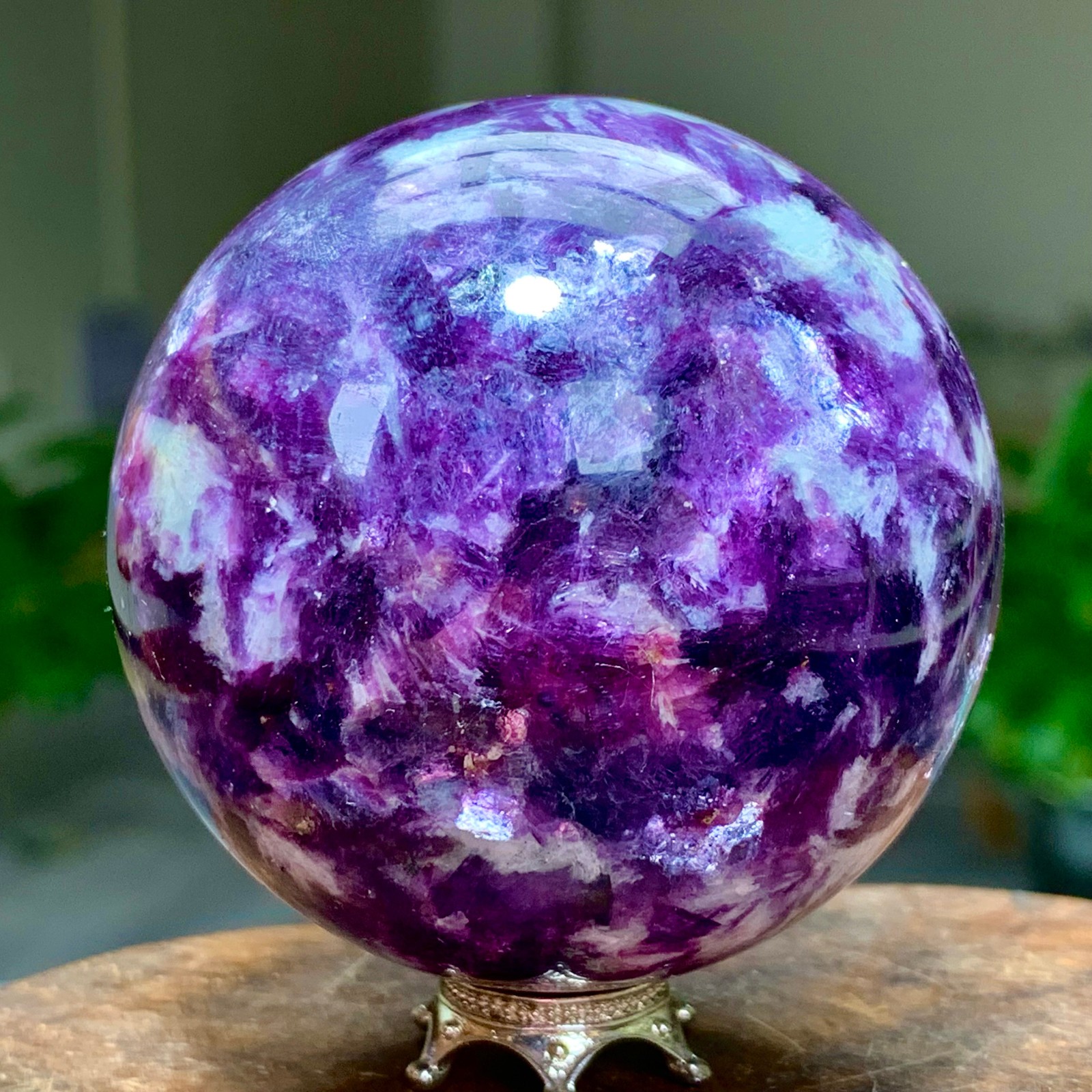 297G Natural Beautiful Purple Lithium Mica Crystal Spherical Mineral Sample