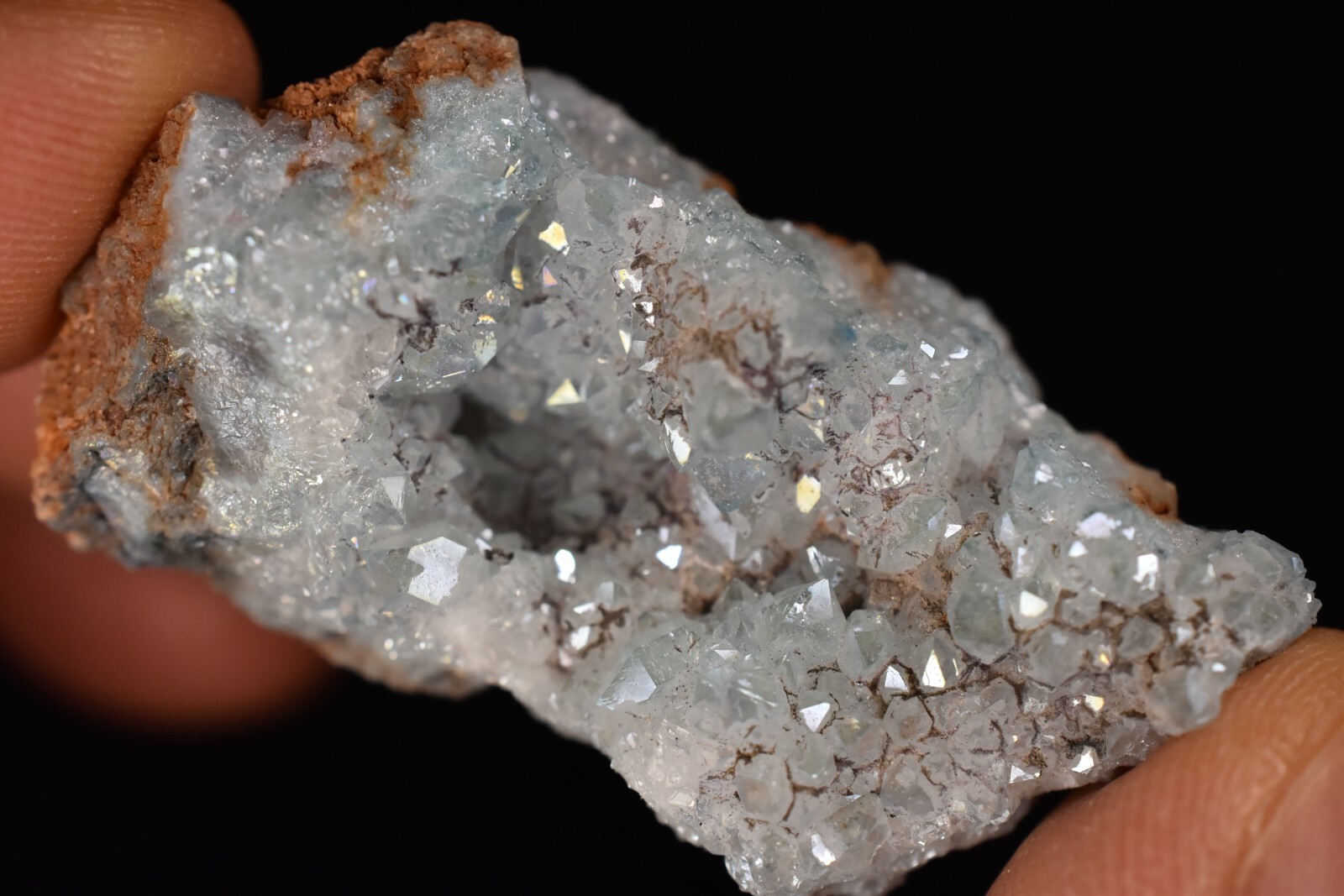 *AQUA AURA* Crystal Cluster 21.6g 4.9cm *CLEAR* Quartz Gold Fumes, Throat Chakra