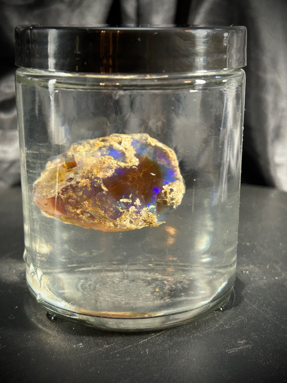 145 carats Ethiopian Welo Opal Raw Specimen