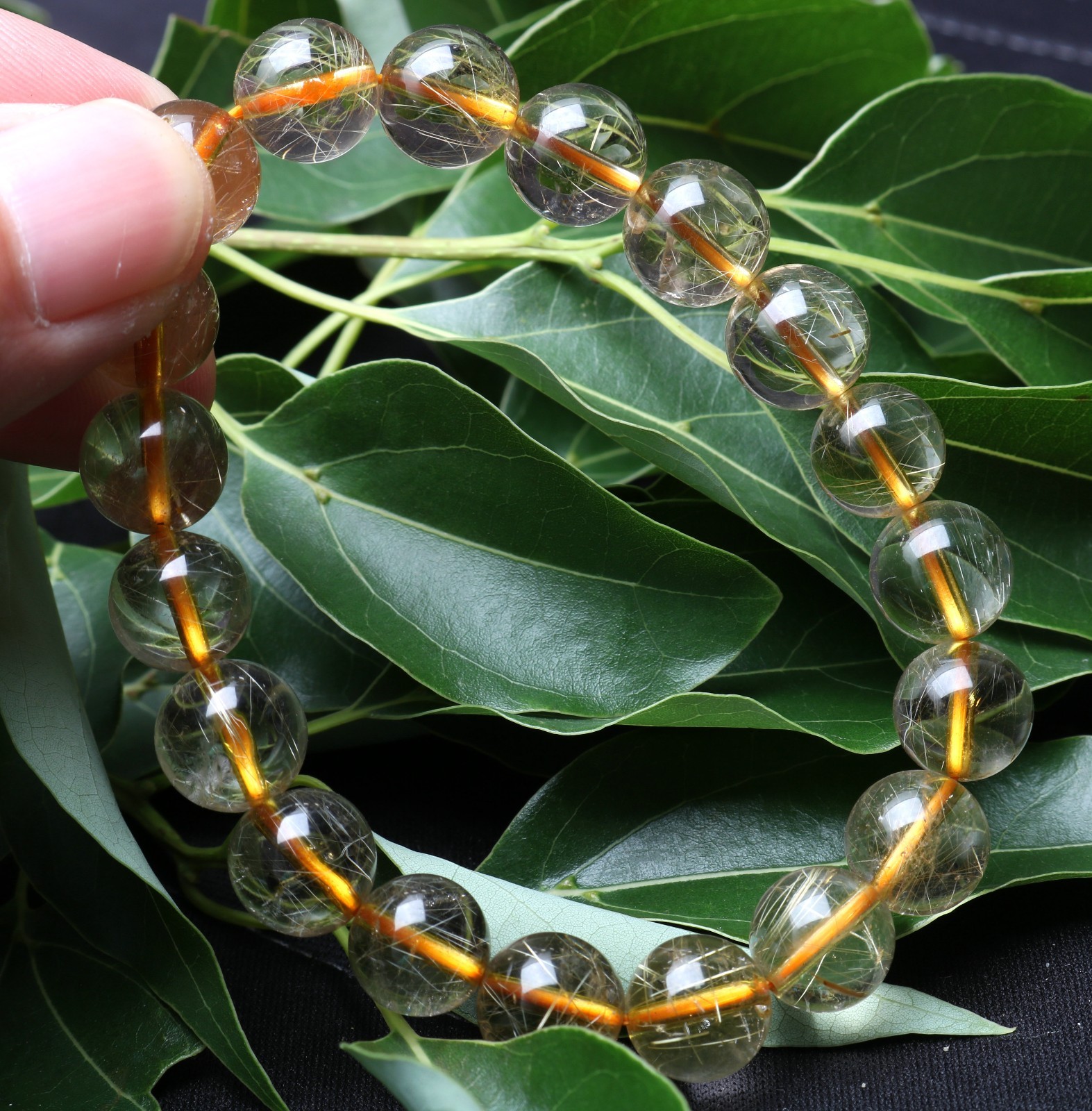 29.8g Rare Natural Clear Gold Rutilated Quartz Crystal 10mm Round Bead Hand cate