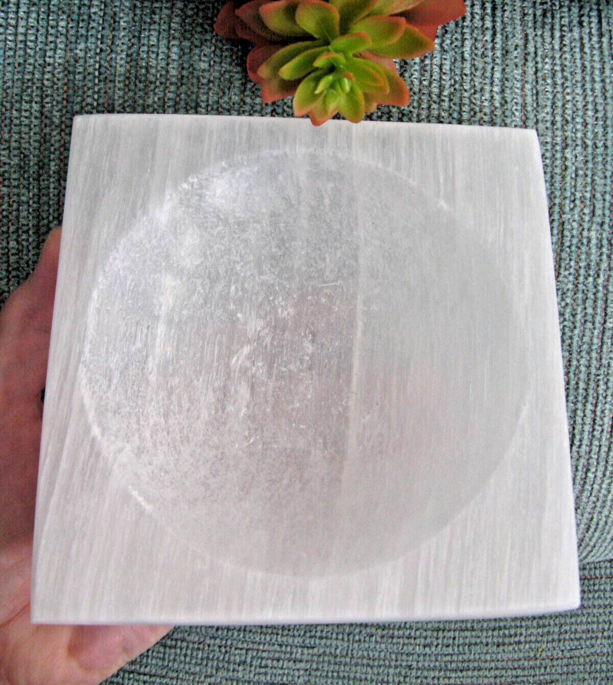 NEW XL NATURAL SATIN SPAR SELENITE HEALING CRYSTAL BOWL–2lb. 4 5/8oz. (1,021g)