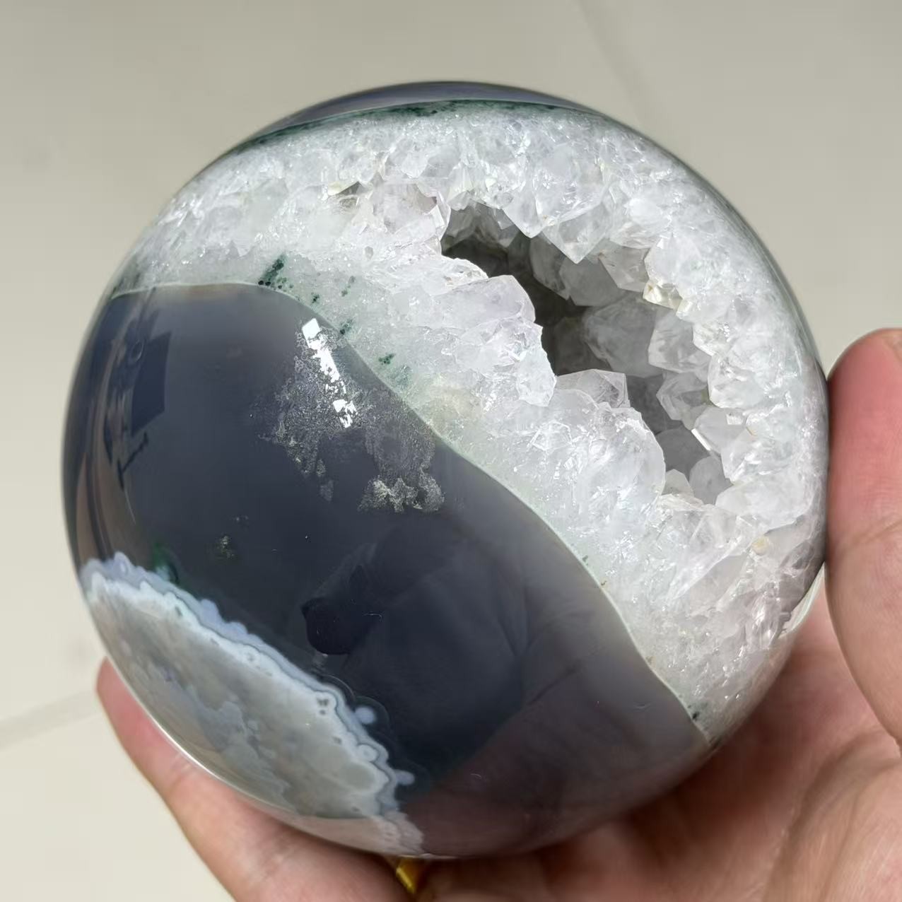 2.4LB 3.7″ A+Natural Agate Sphere Crystal Druzy Ball Healing Table Decor
