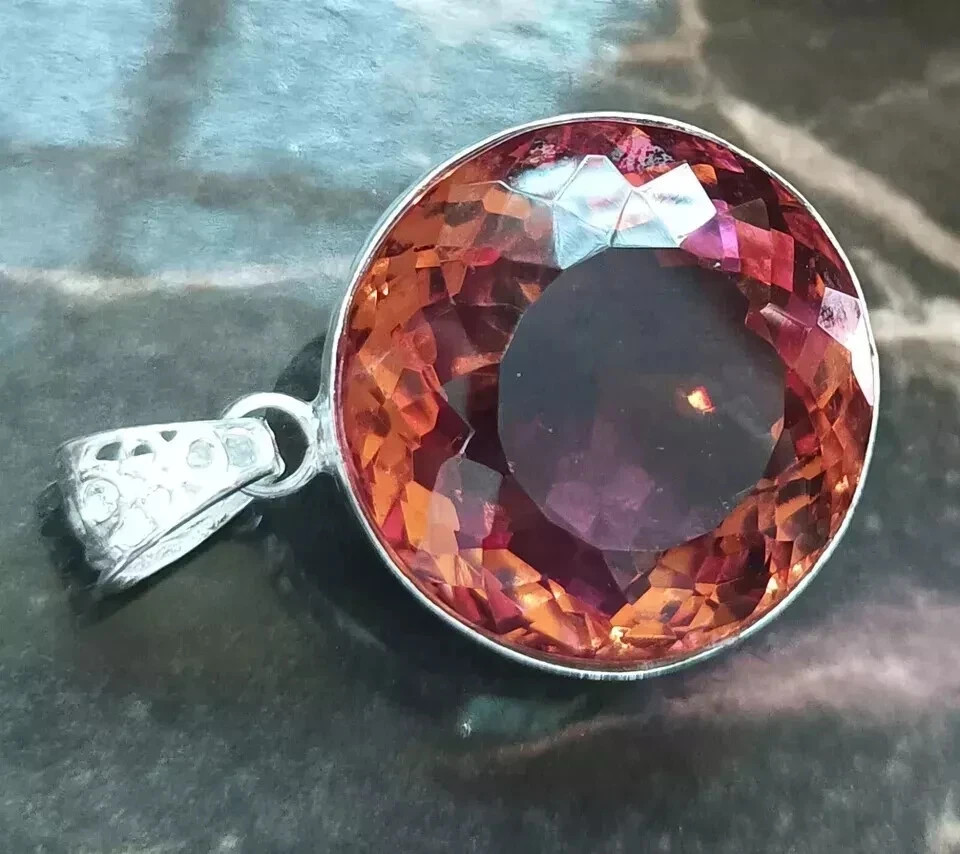 62 CT+ Certified Round Natural Zultanite 7 Color Pendant 925 Silver Jewelry