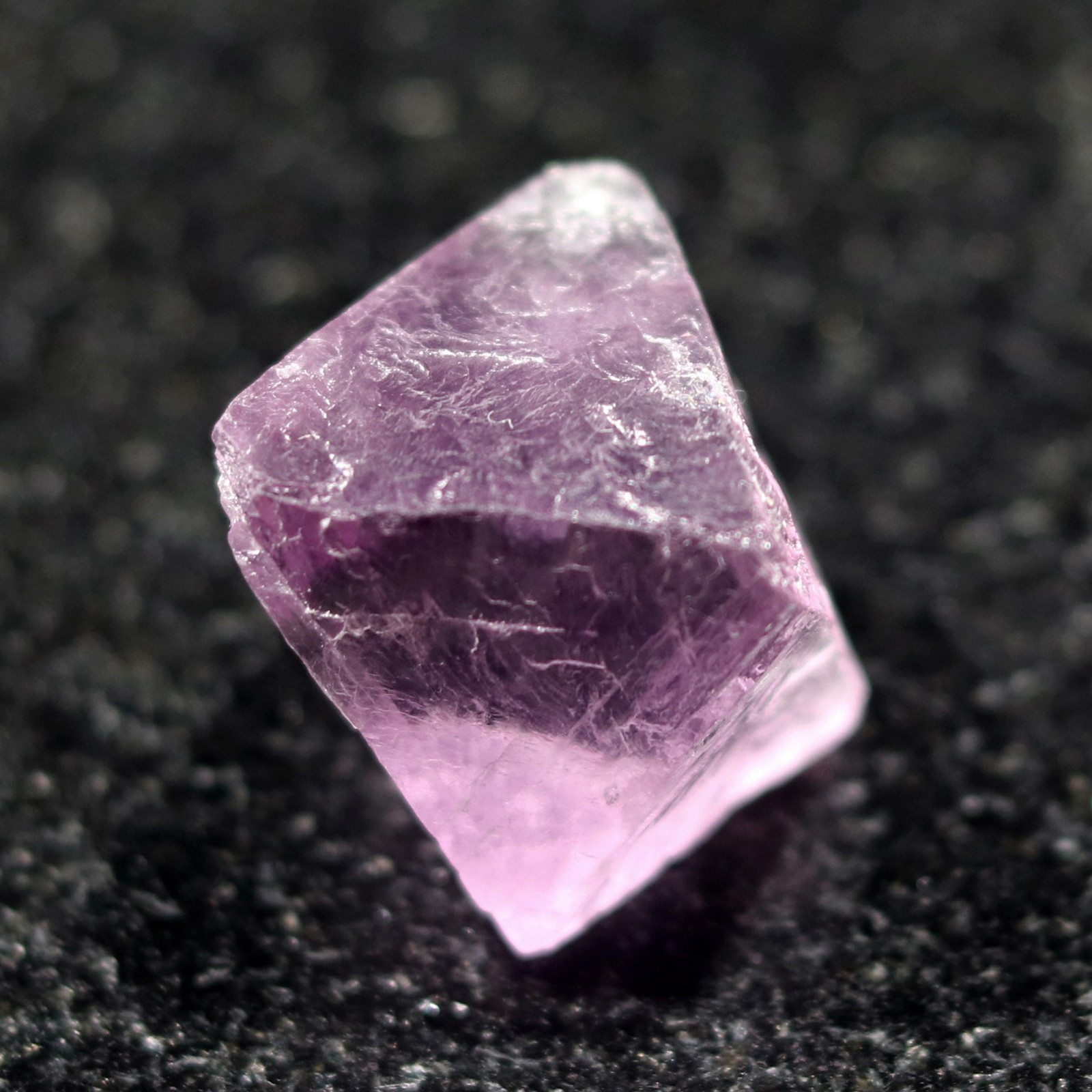 Fluorescent Mineral Specimen: Fluorite Octahedron (FLU61)