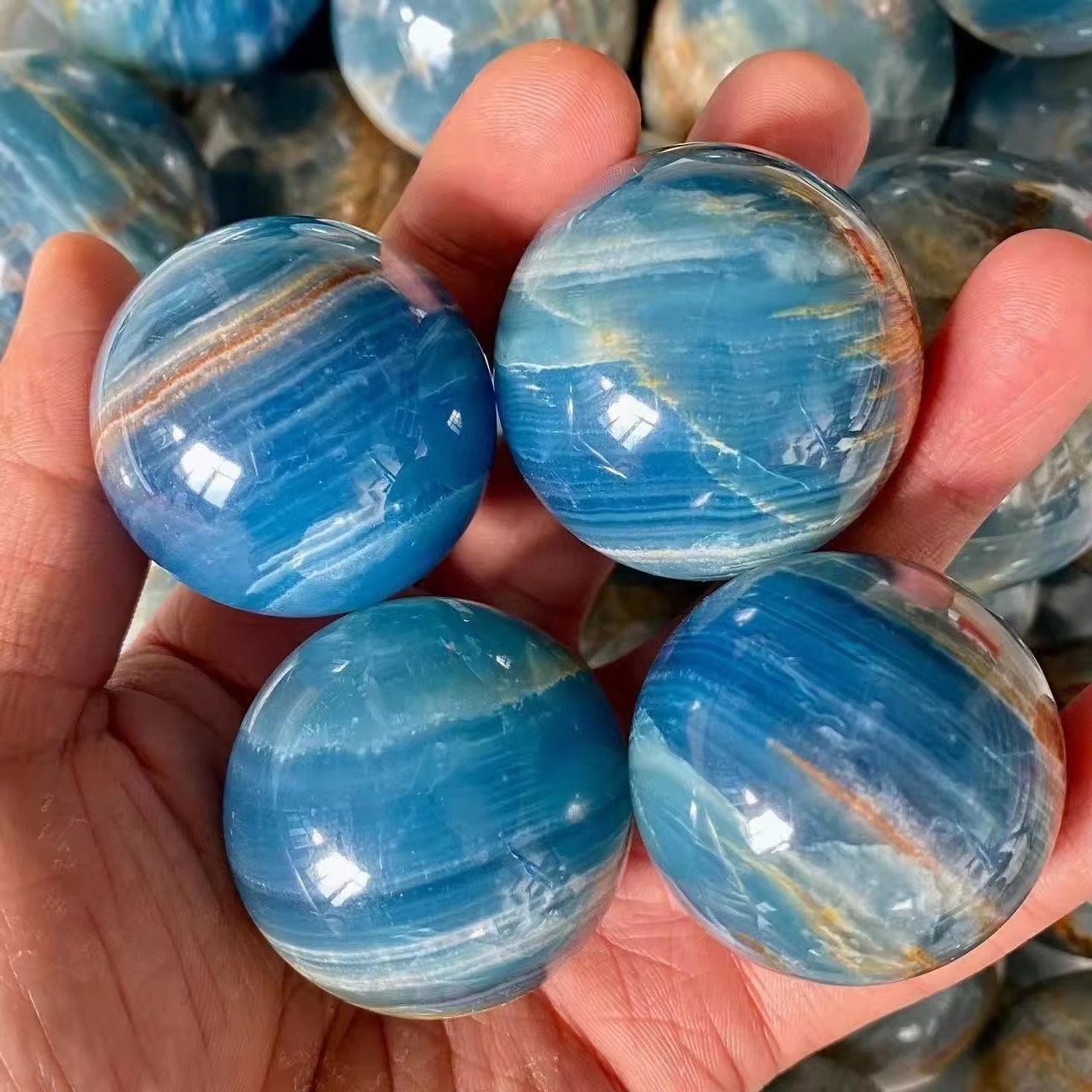50-60MM Wholesale Natural Blue Onyx Sphere Blue Polished Ball Good Pattern Gift