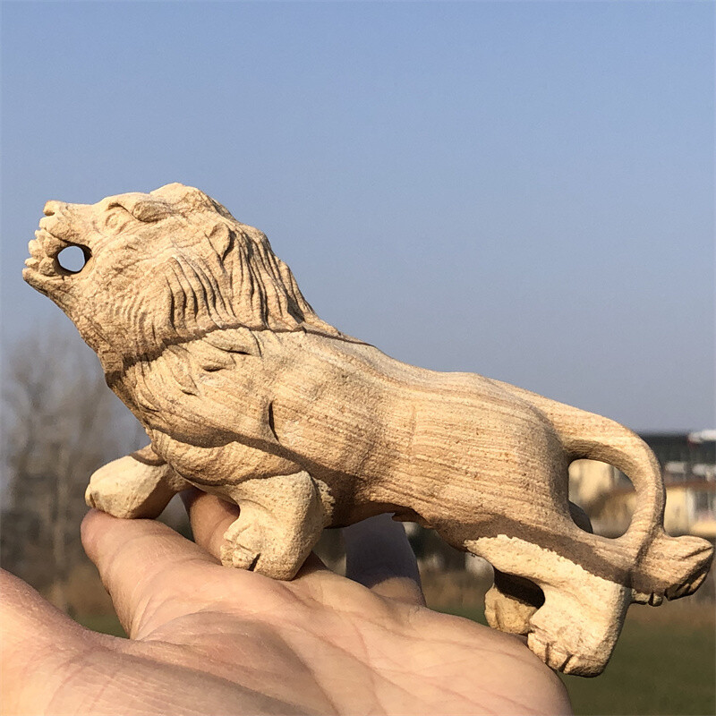 0.66LB Natural Woodgrain Stone Lion Skull Carved Quartz Crystal Skull Healing