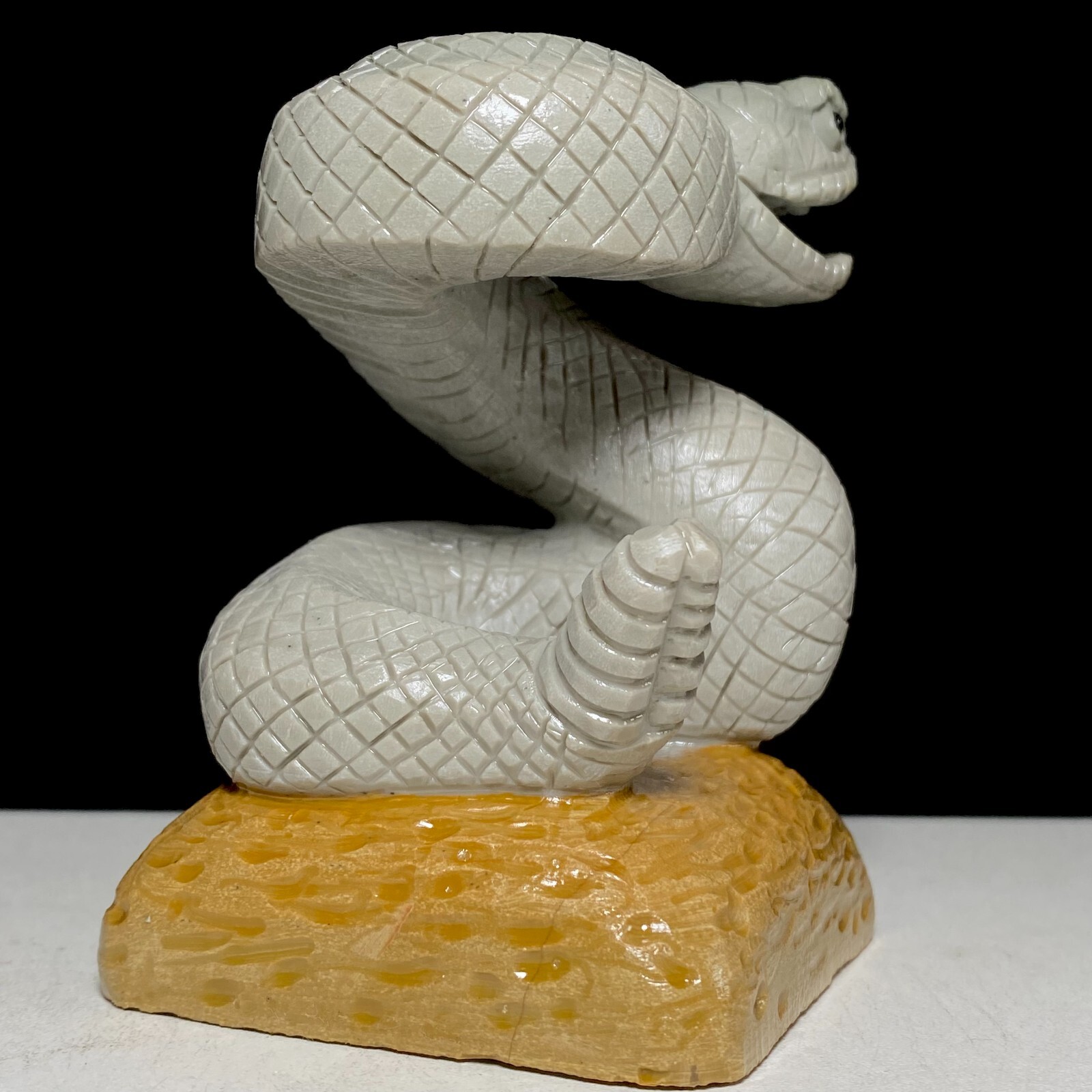 Natural Crystal Quartz Mineral Specimen Songhua Stone Handcarved Rattlesnake