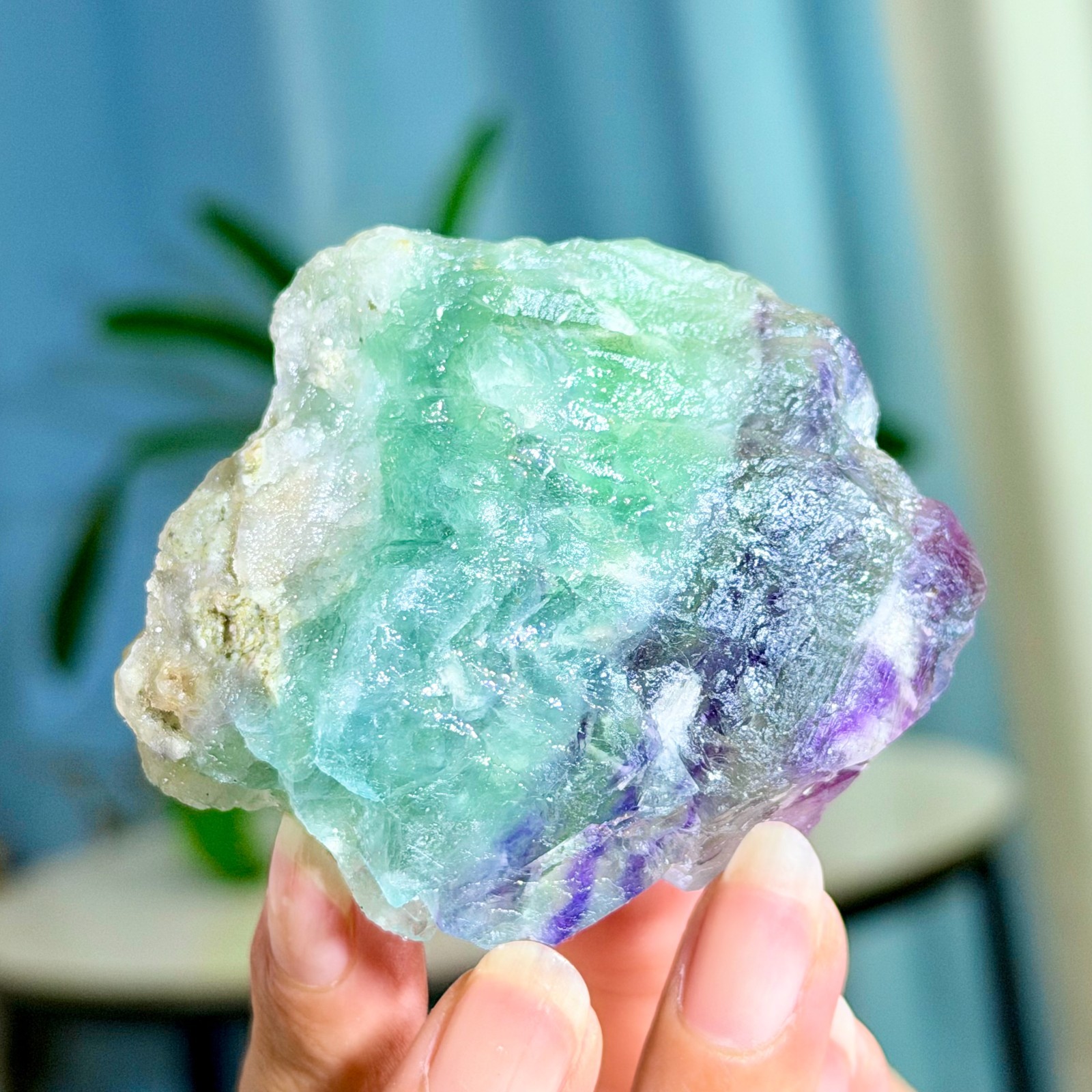 182G Rare transparent green cubic fluorite mineral crystal sample/China