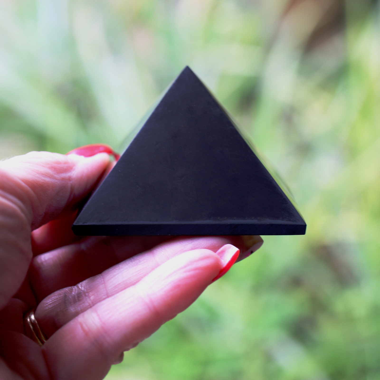 Karelia Shungite Pyramid ONE 60mm 2.4 inch BETTER Than Orgone EMF Protection