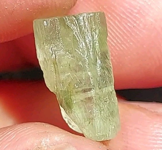 RARE UNUSUAL GREEN DT EMERALD FROM ETHIOPIA