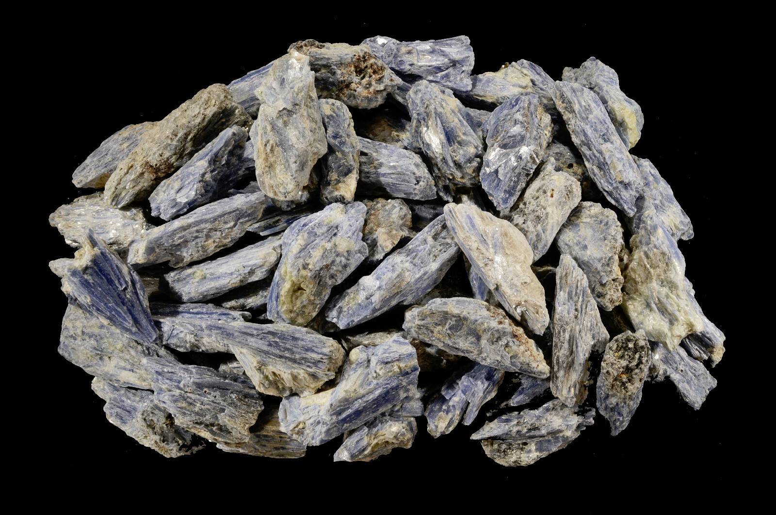 BLUE KYANITE 2 1/2″ Rough Rocks and Minerals Specimen Natural Healing Crystals