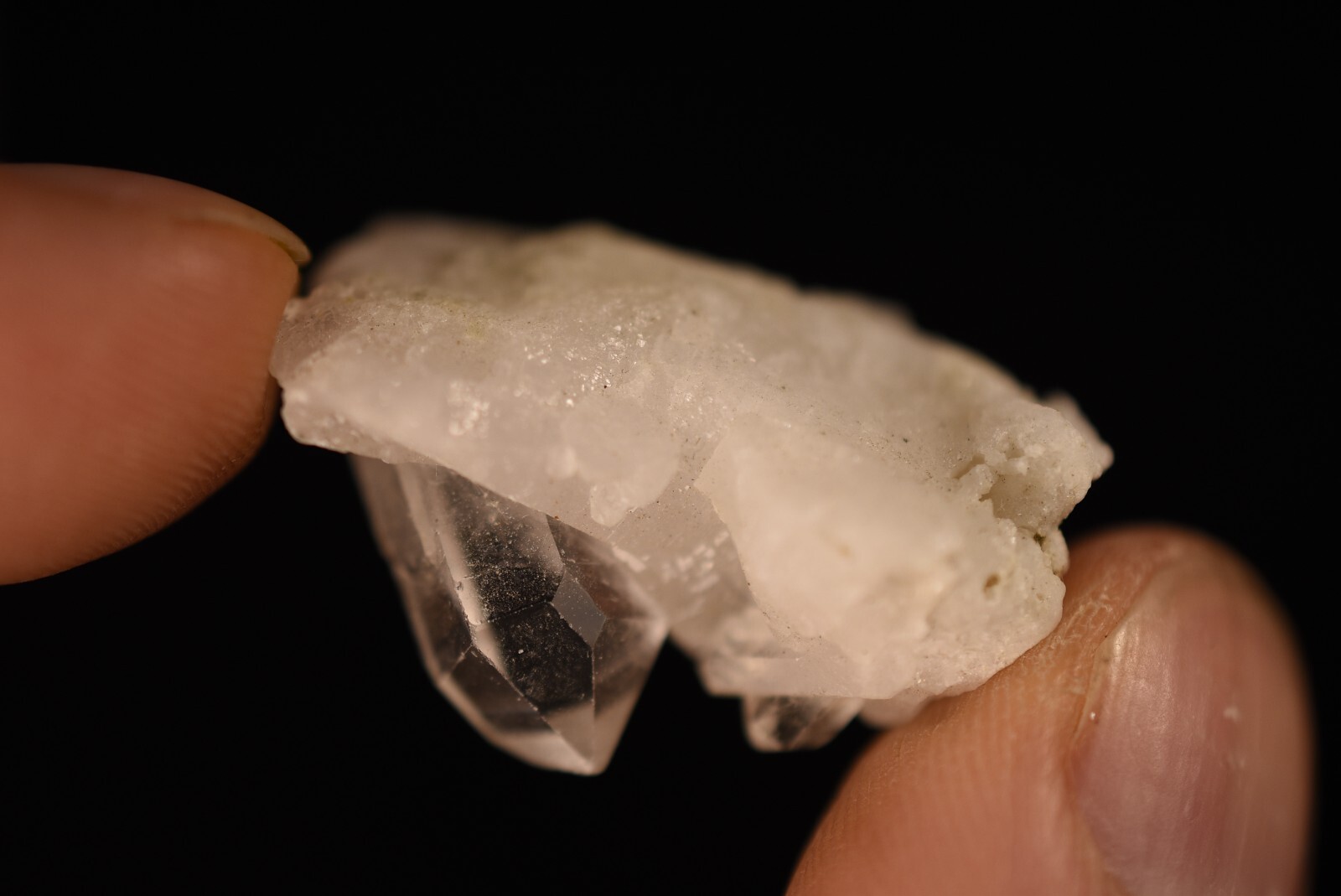 4 *QUARTZ CRYSTAL* Clusters 2-4cm 31.2g Clear Healing Gift Master Healer