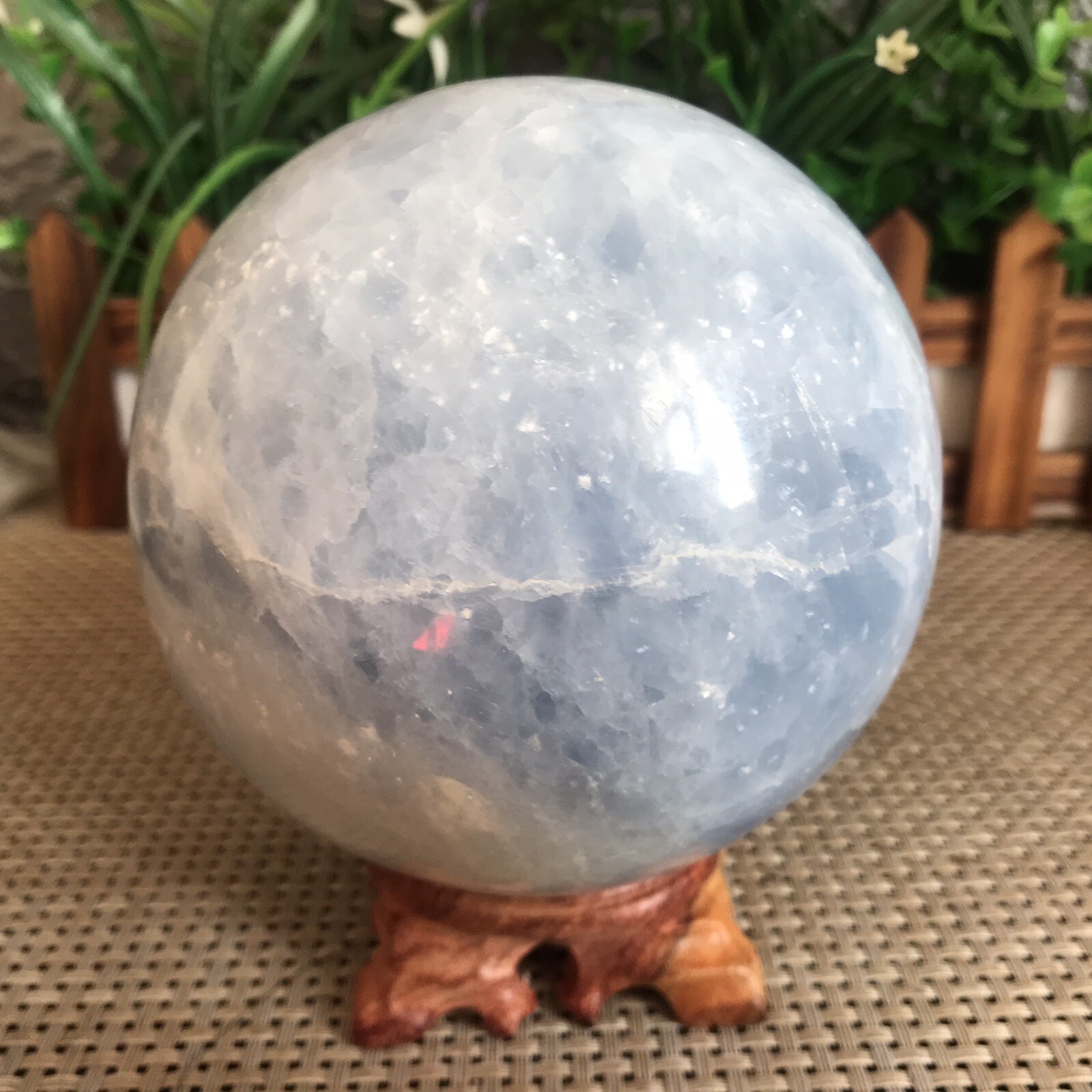 1915G 110mm Beautiful crystal ball beautiful natural kyanite ball Y01