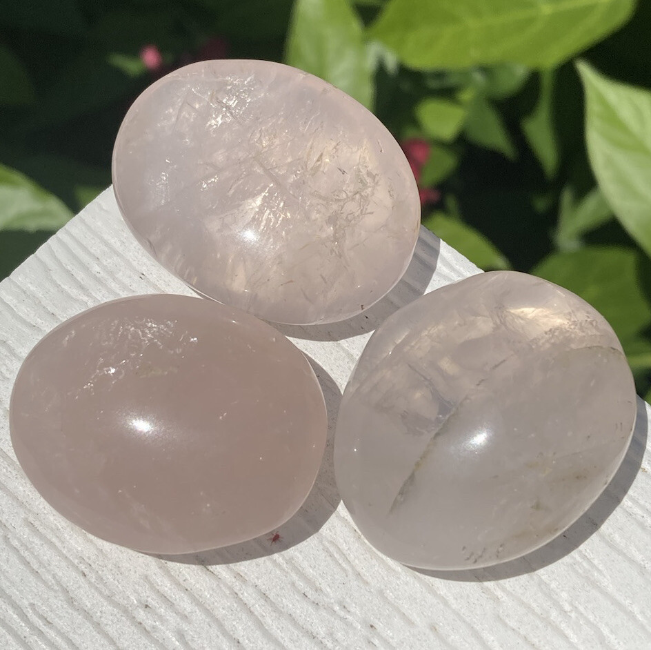 3 PCS LOT Handmade Polished PINK ROSE QUARTZ Crystal Palm Stones MADAGASCAR