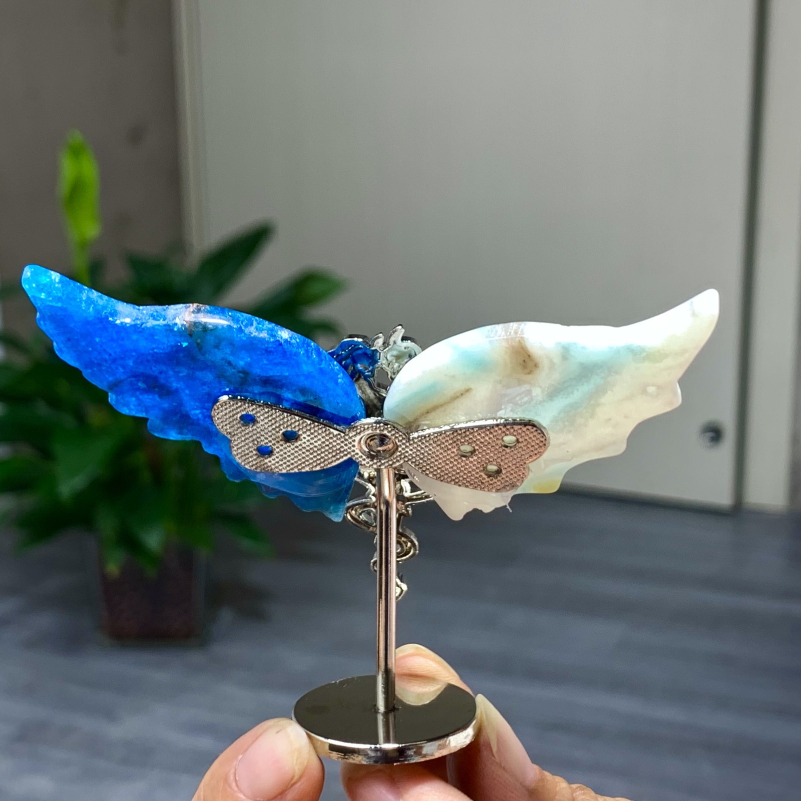 45G Natural hemimorphite and blue apatite hand carved devil angel wing specimen