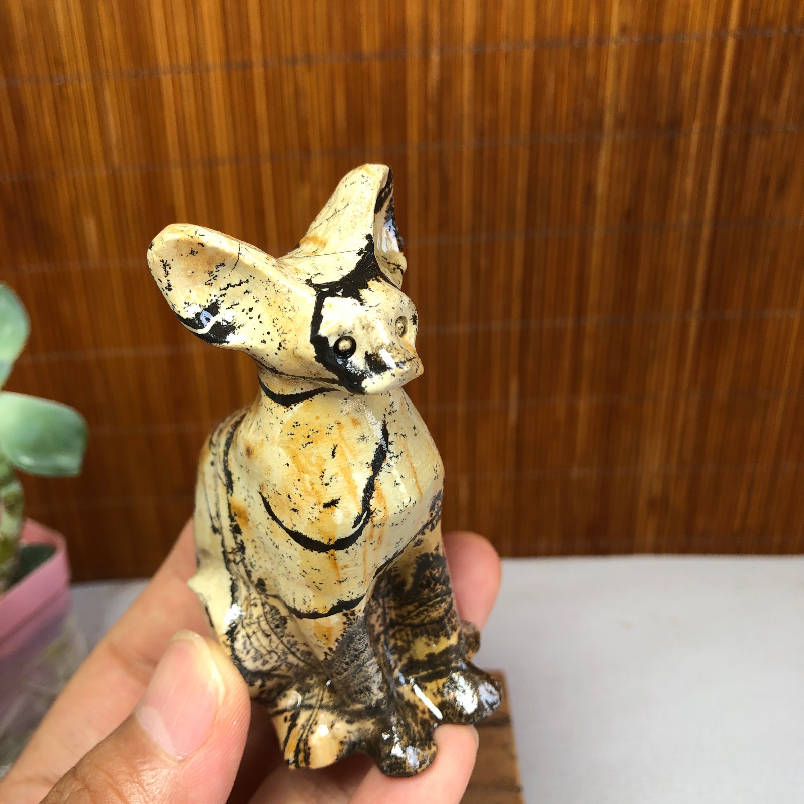 Rare Natural Traditional Chinese Painting Hand Carving Animal Model 136g g8397