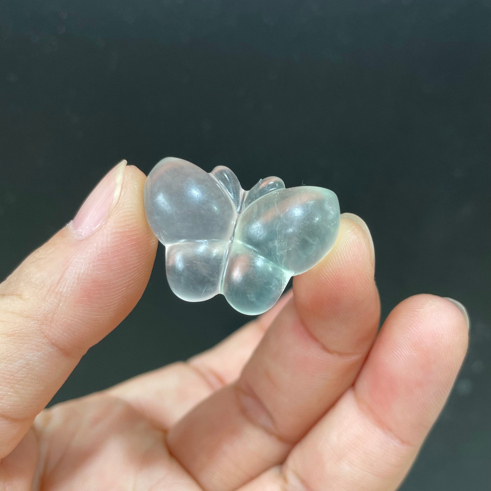 5pc Natural fluorite carved butterfly quartz crystal healing random delivery