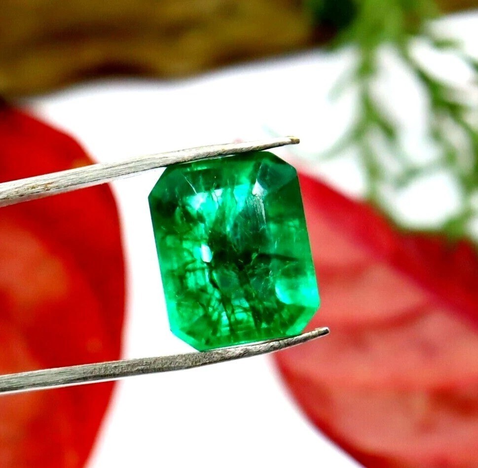9 Ct Green Emerald Certified Natural Colombian Emerald Cut Loose Gemstone