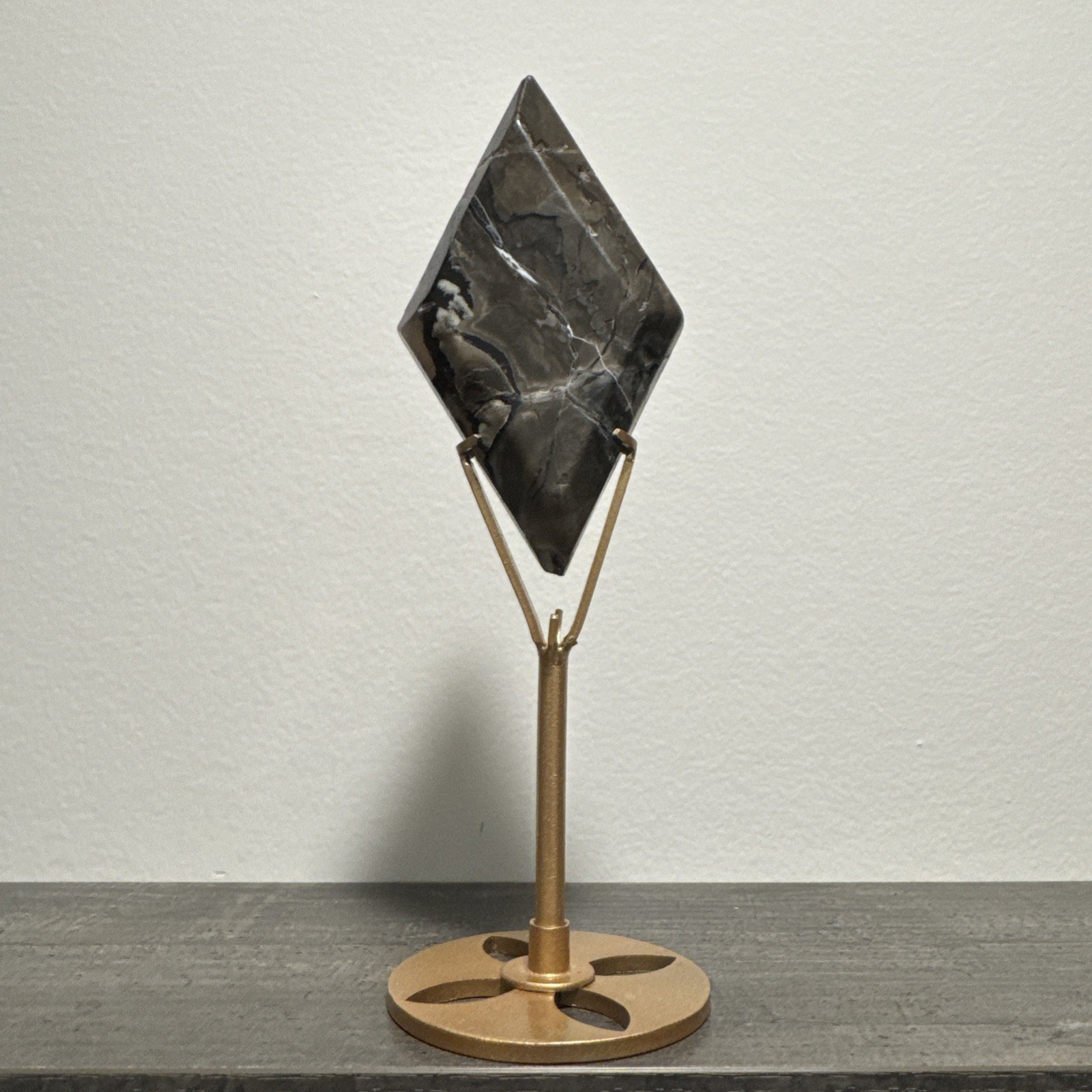 Volcano Agate Crystal Diamond On Metal Stand 113 Grams 4” Small Natural Chip/end