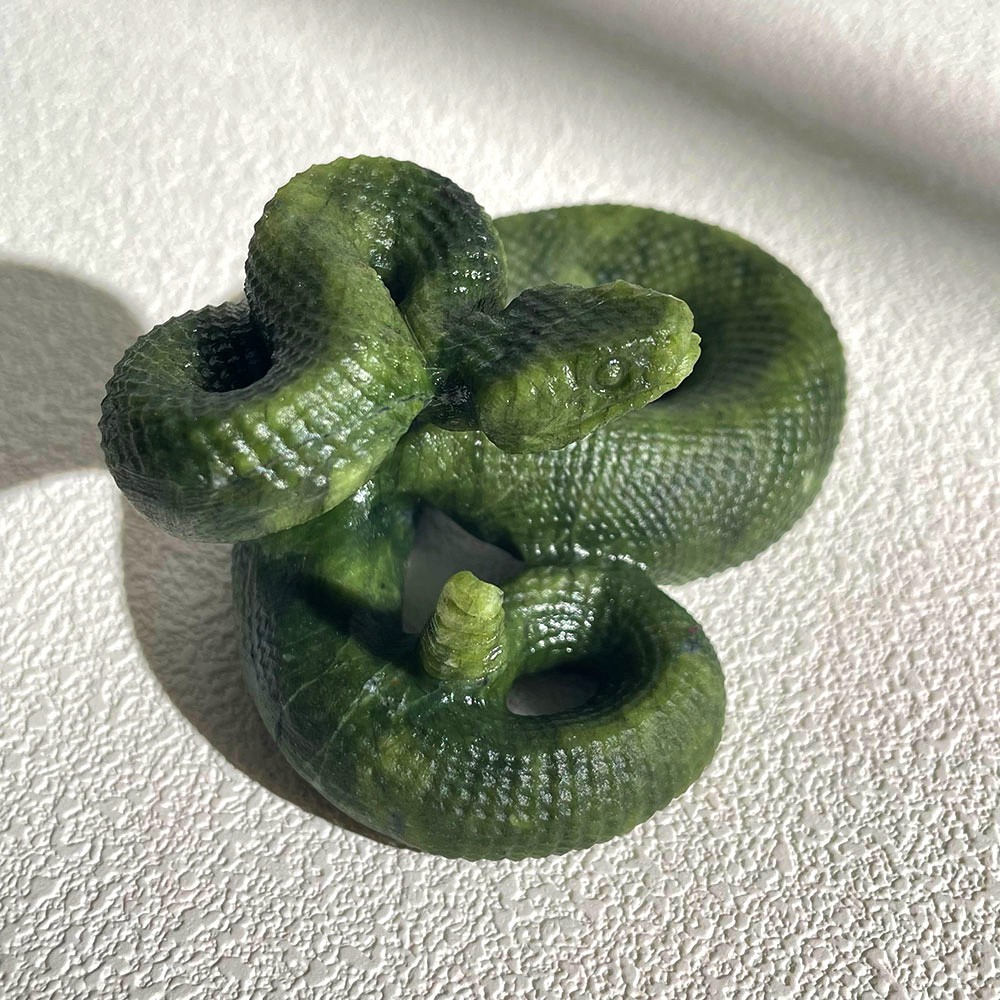 Natural Green Serpentine Snake Carving Crystal Statue Figurine for Kundalini