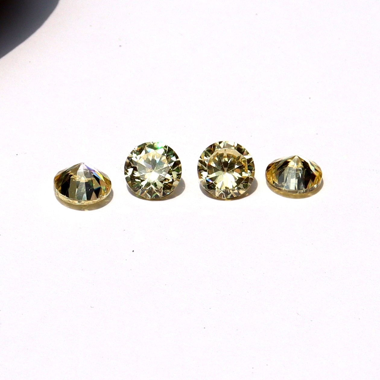 4 Pcs Round Shape Light Yellow Zircon 16 Ct Certified Loose Gemstones