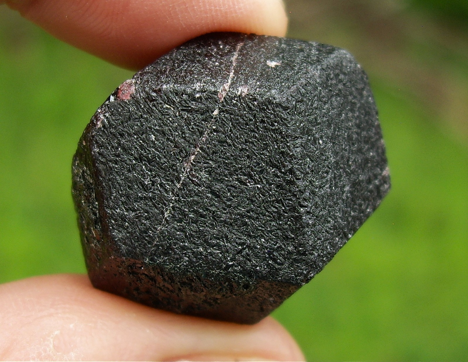 Deep Red Medium Large Garnet Crystal (Almandine ) 29.8g