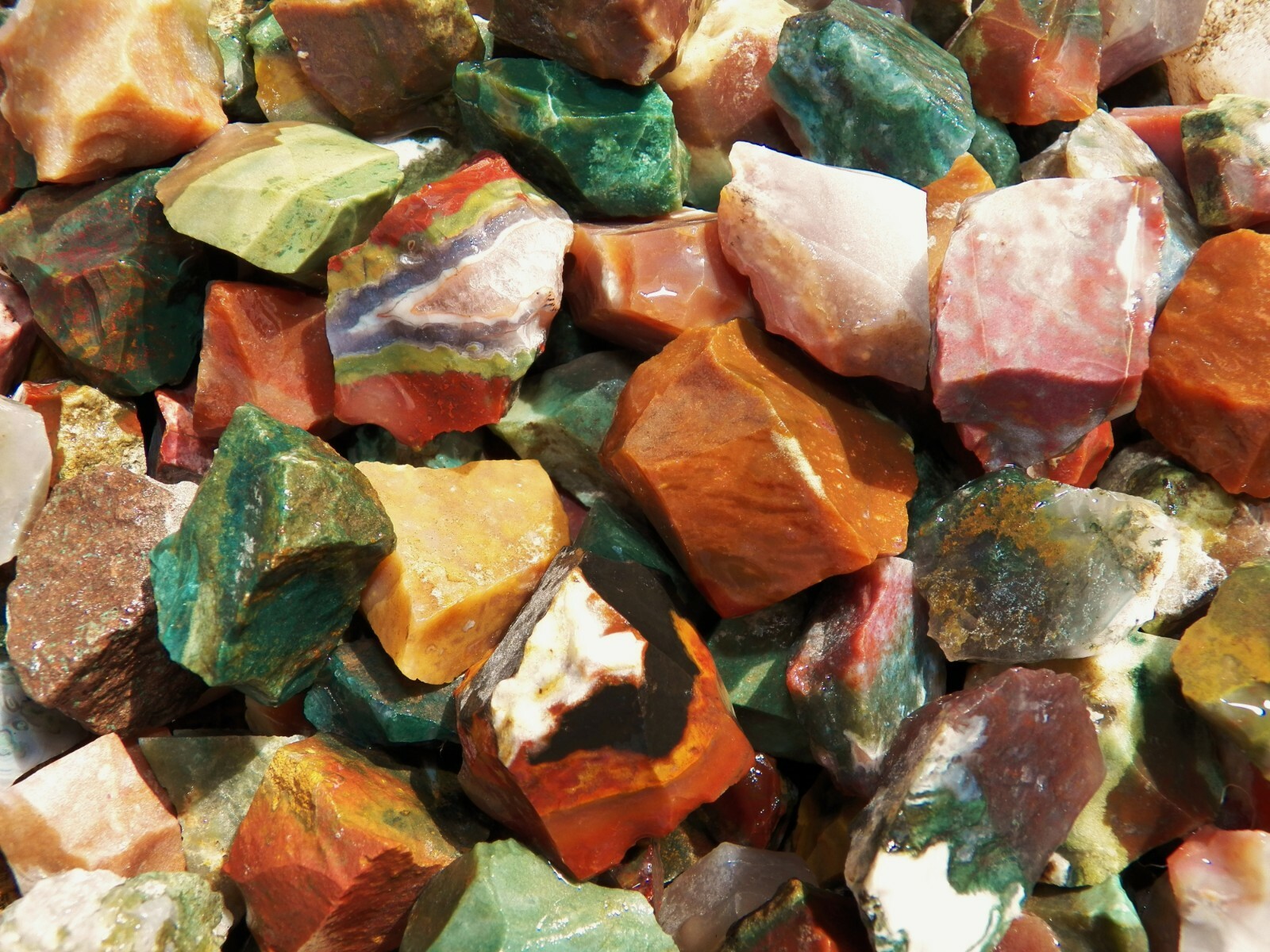 3000 Carat Lots of Fancy Jasper Rough – Plus a FREE Faceted Gemstone