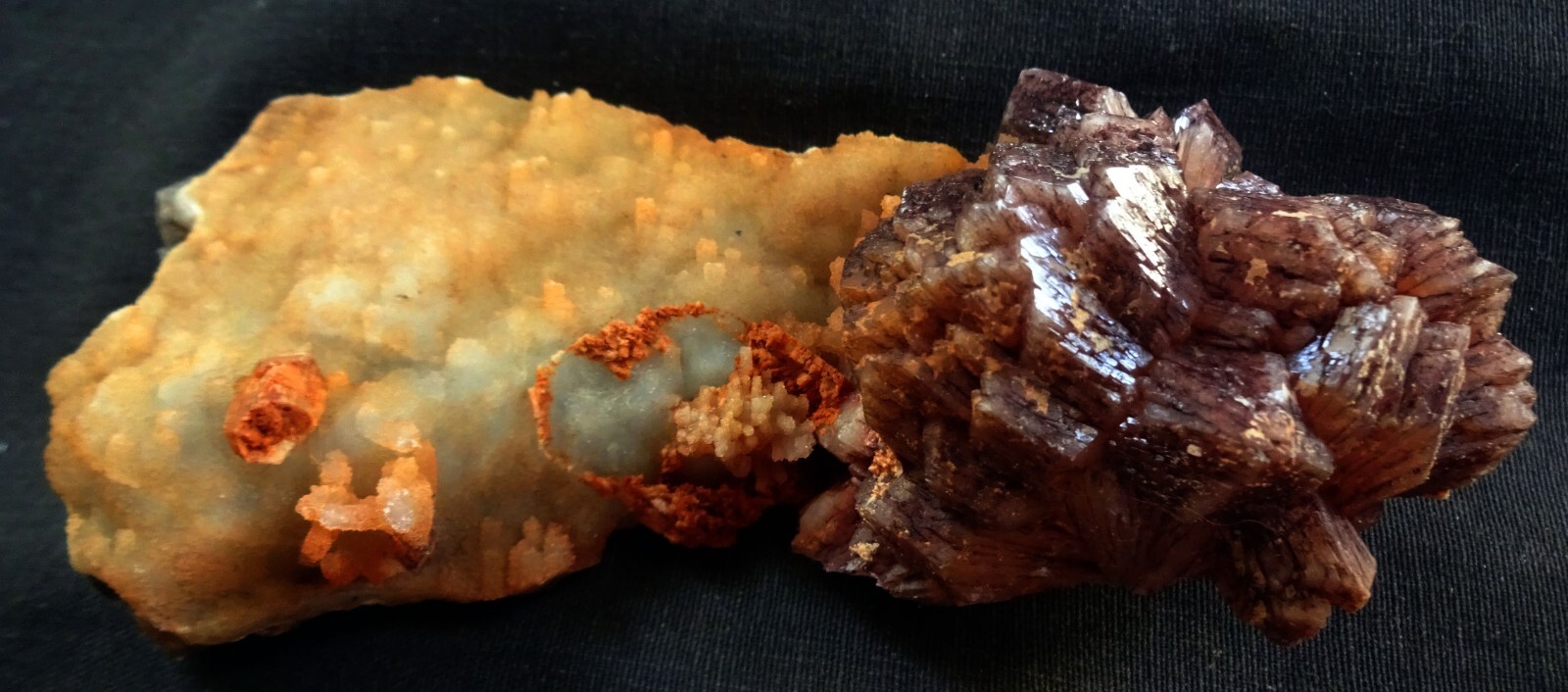 RED BROWN STILBITE BLEDS W/ CORAL CHALSEDONY FORMATION OF INDIAN MINERAL