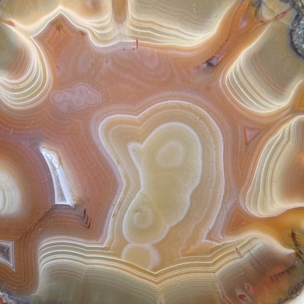 Unique Rough Agate crystal geode Achat Nodule Chinese Agate Xuanhua 140g A045