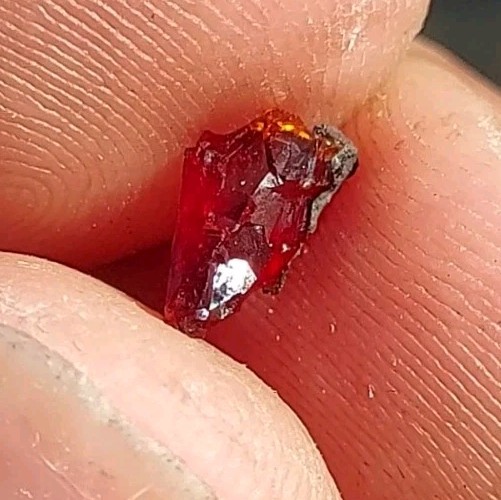ULTRA RARE GEM RHODOCHROSITE N’Chwaning I Mine, KMF, South Africa