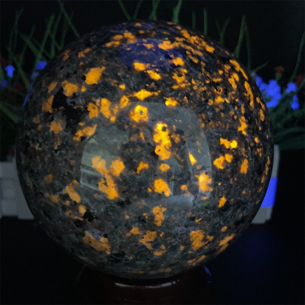8.6LB 5.1″ Natural Yooperlite Sphere Ball Crystal Mineral UV Reiki Healing