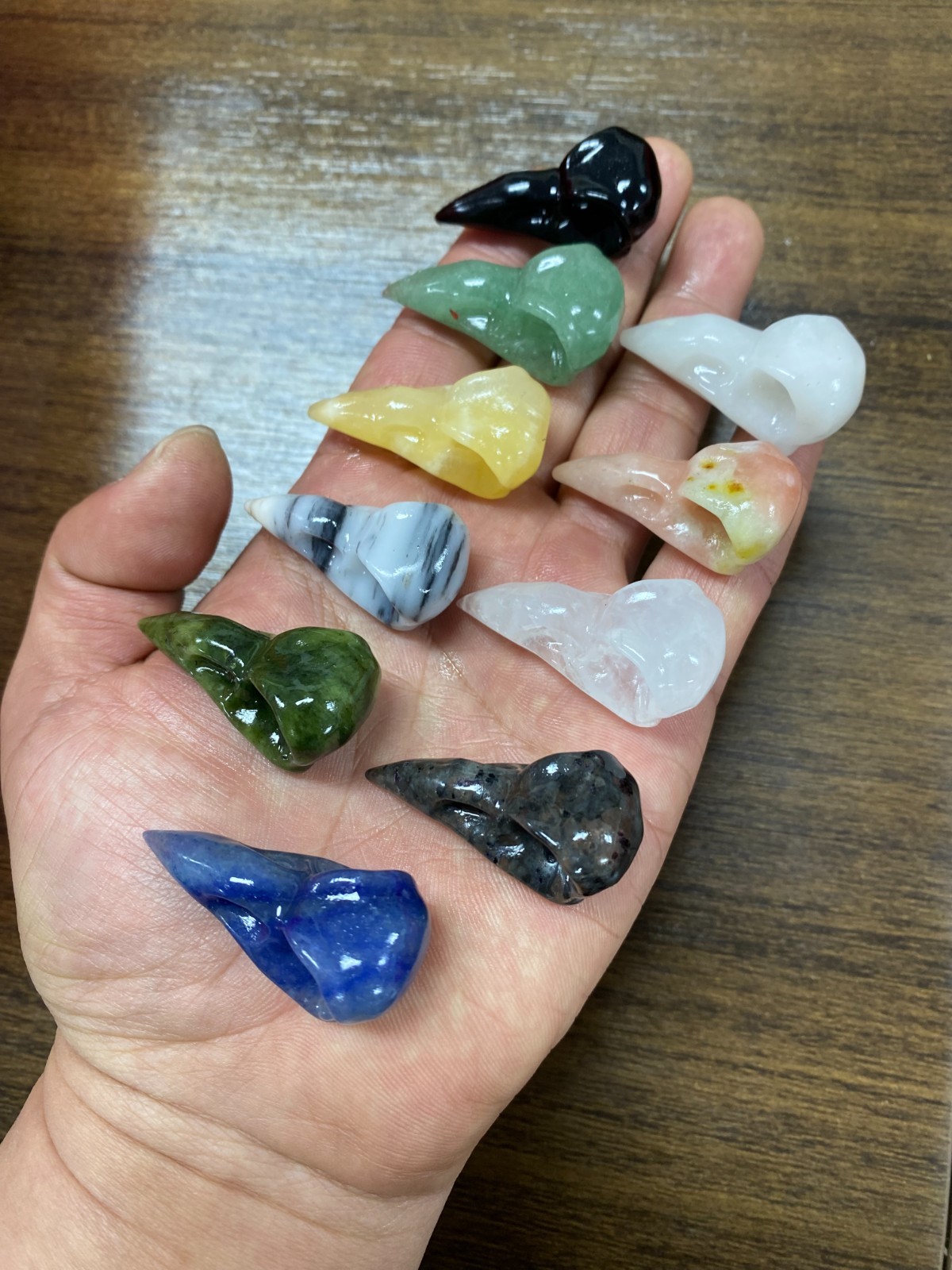 1pc Natural Mixed Quartz hand Carved Bird skull crystal Reiki healing gift