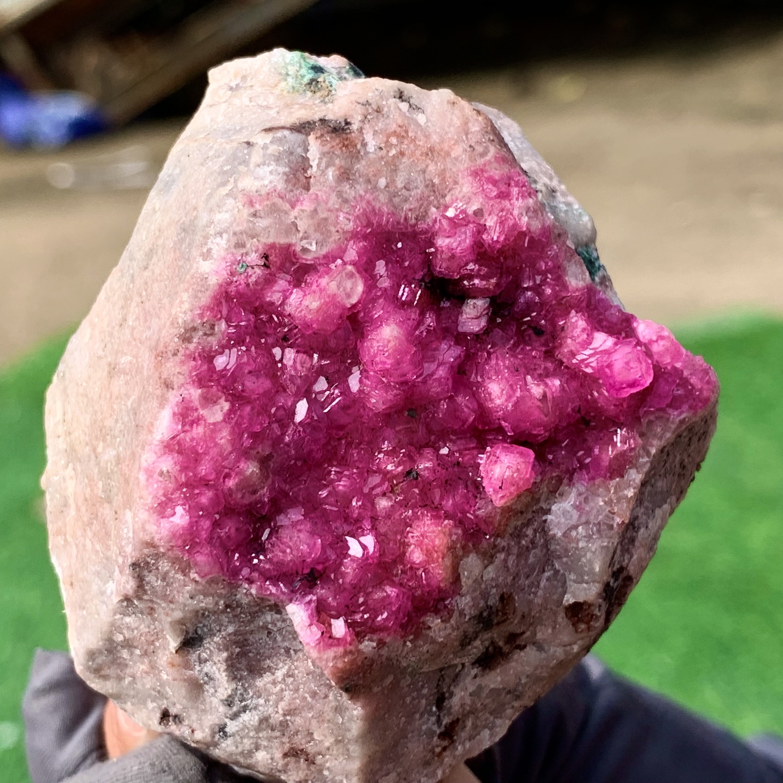 205G Natural Cobalto Calcite graininess Crystal Mineral specimen Healing-Congo