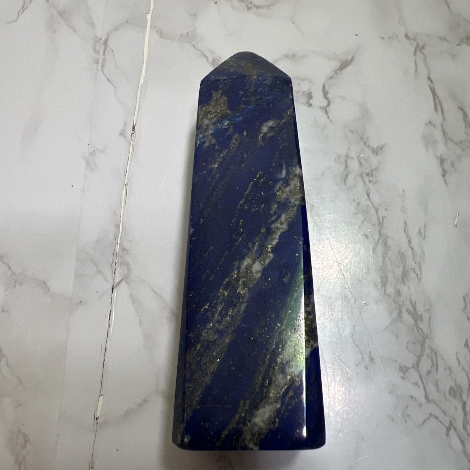 Beautiful 1.110 LB Natural Gemstone Lipis Lazuli Crystal Tower From Afghanista