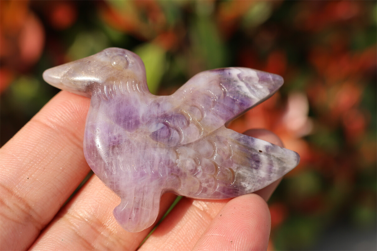 2.3” Hand Carved Natural Dream amethyst Hummingbird Crystal figurine gift 1pc