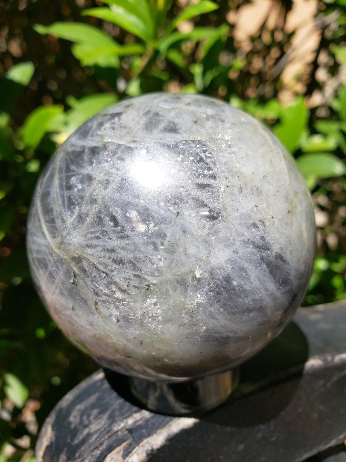 2.7″ Labradorite Mineral Crystal Iridescence Sphere Ball Orb Flash, 458g or 1 lb