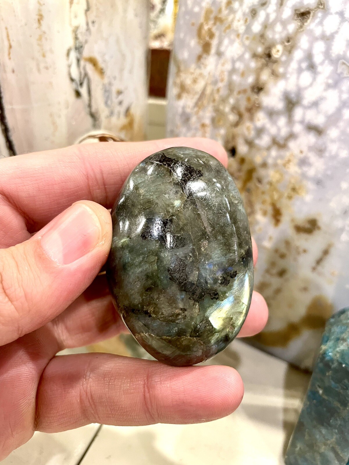 Labradorite Palm Stone Rock Healing Crystals Reiki Yoga 3″ ZENDA