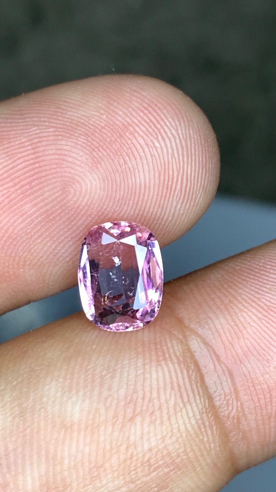 1.65 Ct Rare Natural Colour‑Change Gemstone – Pink to Golden Cut Stone from Afg