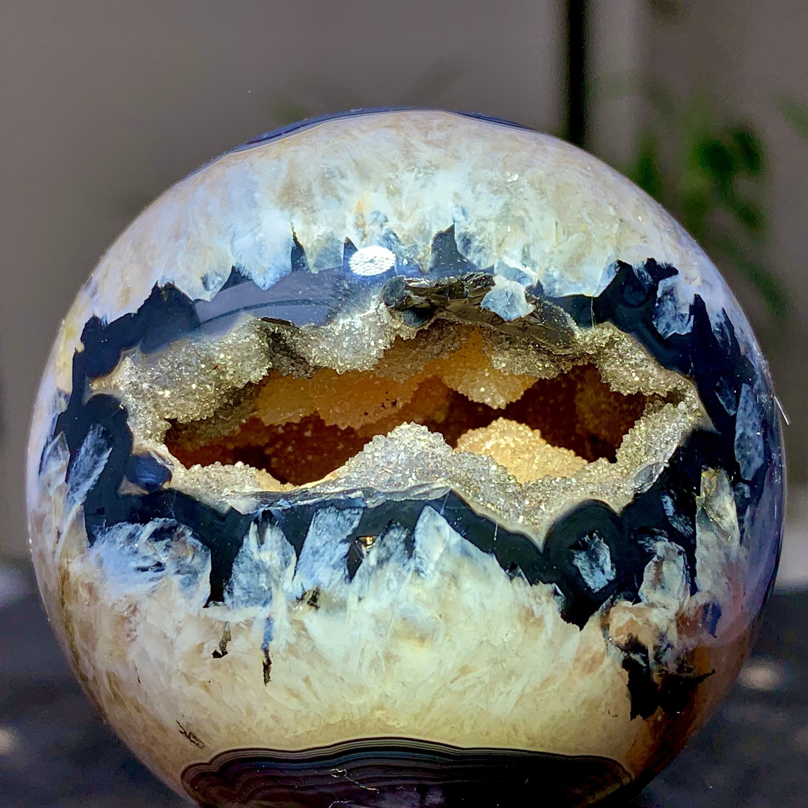300G Natural black stripe agate sphere Crystal Ball Madagascar mineral