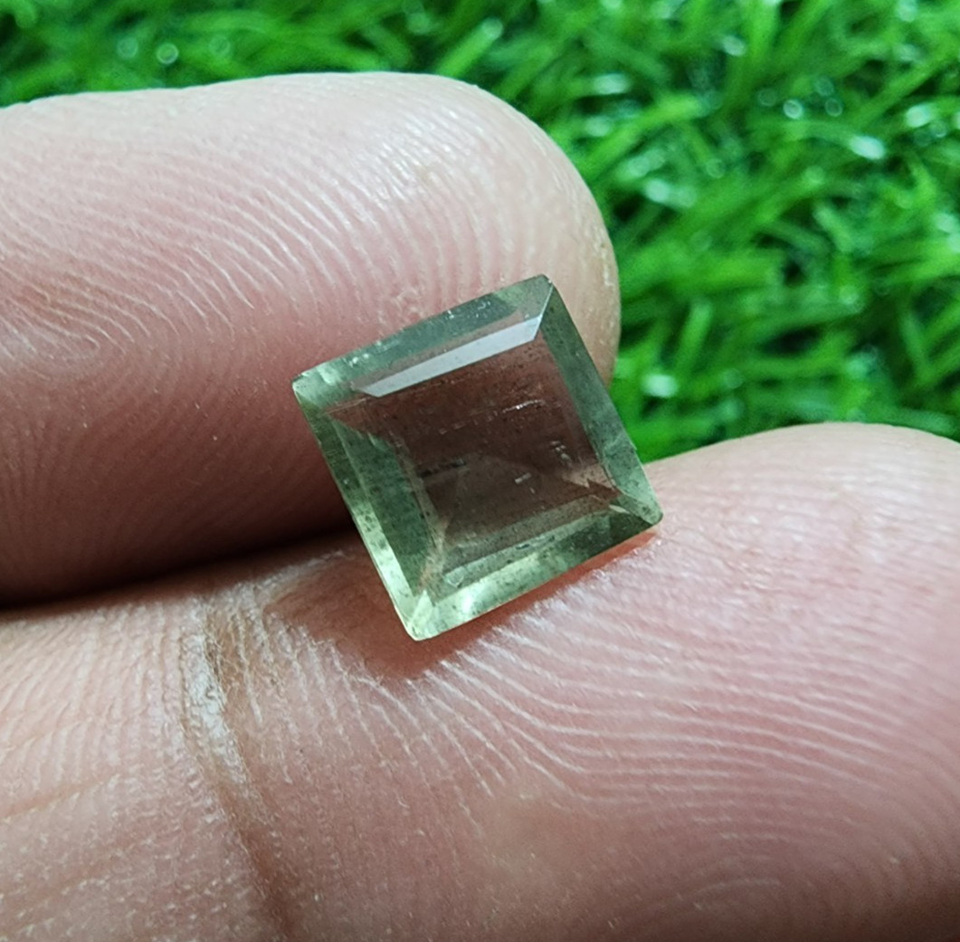 A+ Aquamarine Heliodor Faceted Loose Gem 2.15 Ct Square Cut Natural Stone