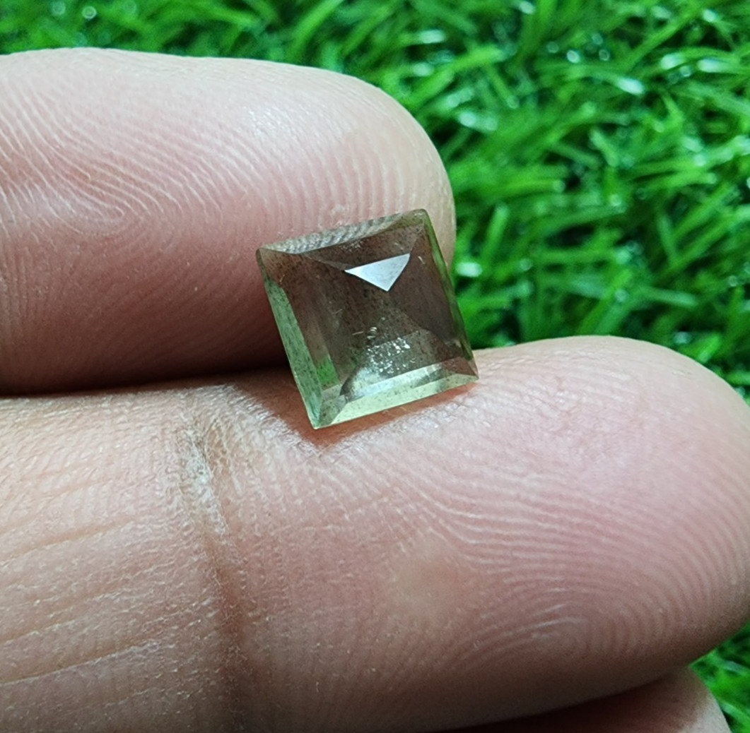 A+ Aquamarine Heliodor Faceted Loose Gem 2.15 Ct Square Cut Natural Stone